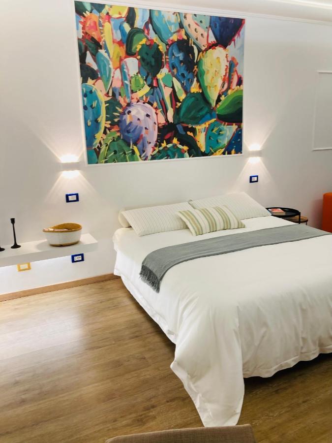 Lavica Di Mezzo Apartments Catania Bagian luar foto