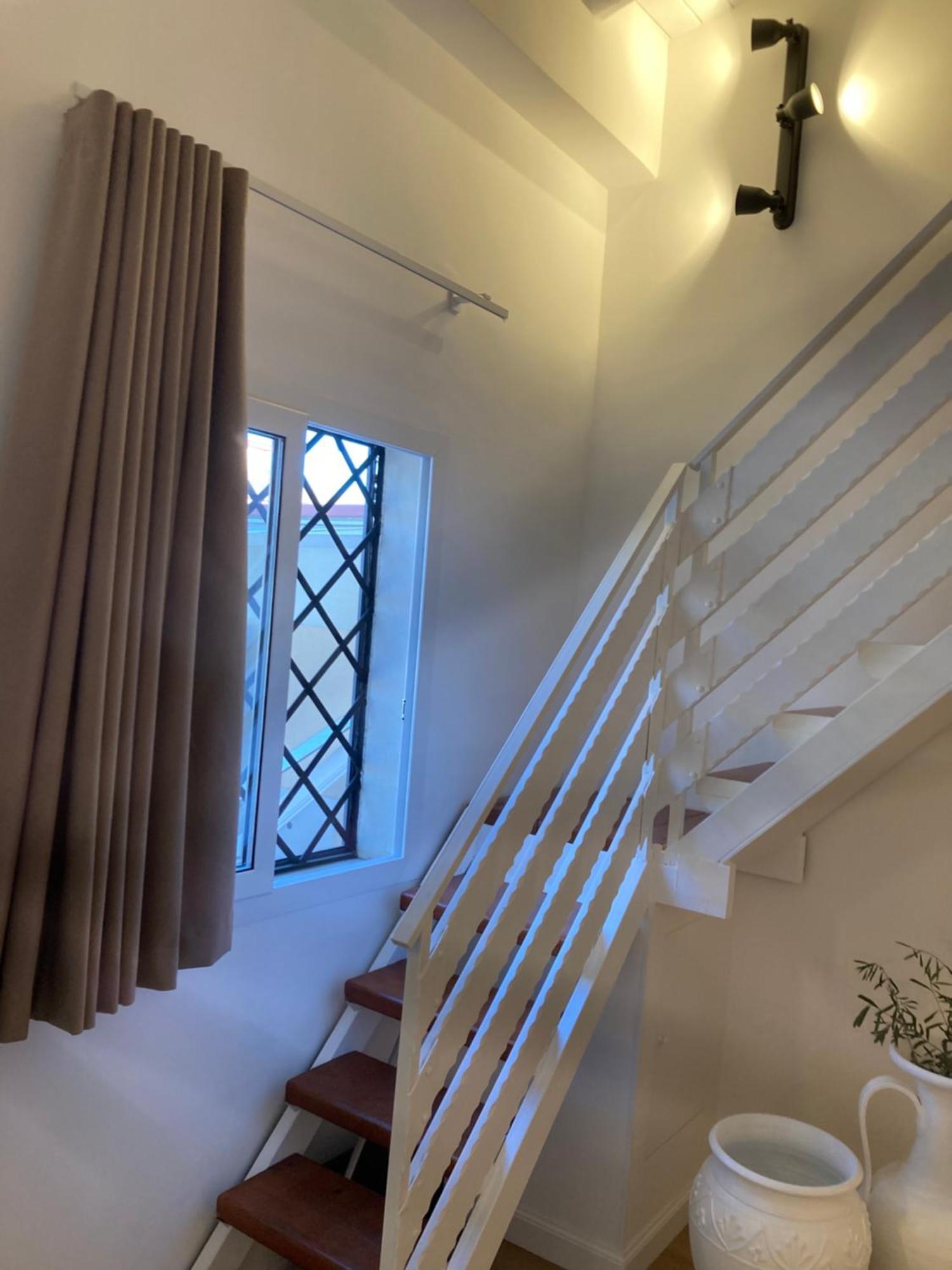 Lavica Di Mezzo Apartments Catania Bagian luar foto