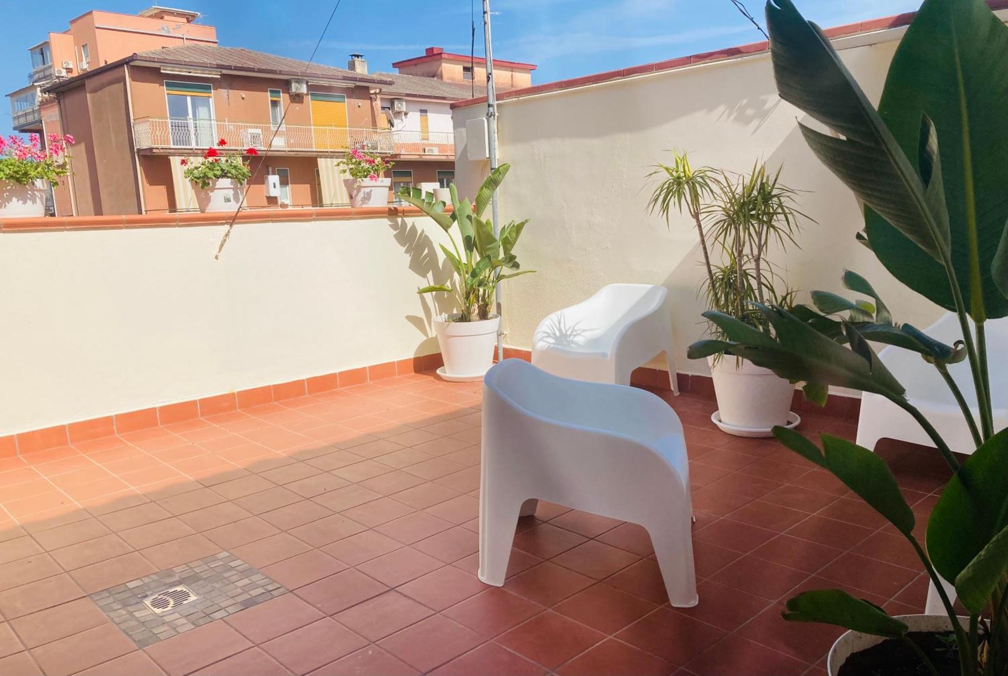 Lavica Di Mezzo Apartments Catania Bagian luar foto
